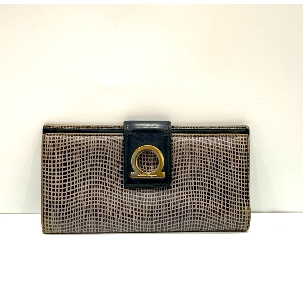 Ferragamo Gancini Long Wallet (Gently used) - Picture 1 of 15